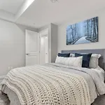 Brand New Luxury Walk-Out Suite - Calgary